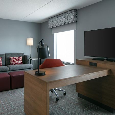 Hampton Inn Dubuque Zewnętrze zdjęcie