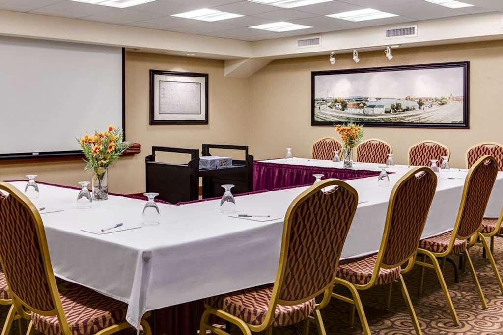 Hampton Inn Dubuque Udogodnienia zdjęcie