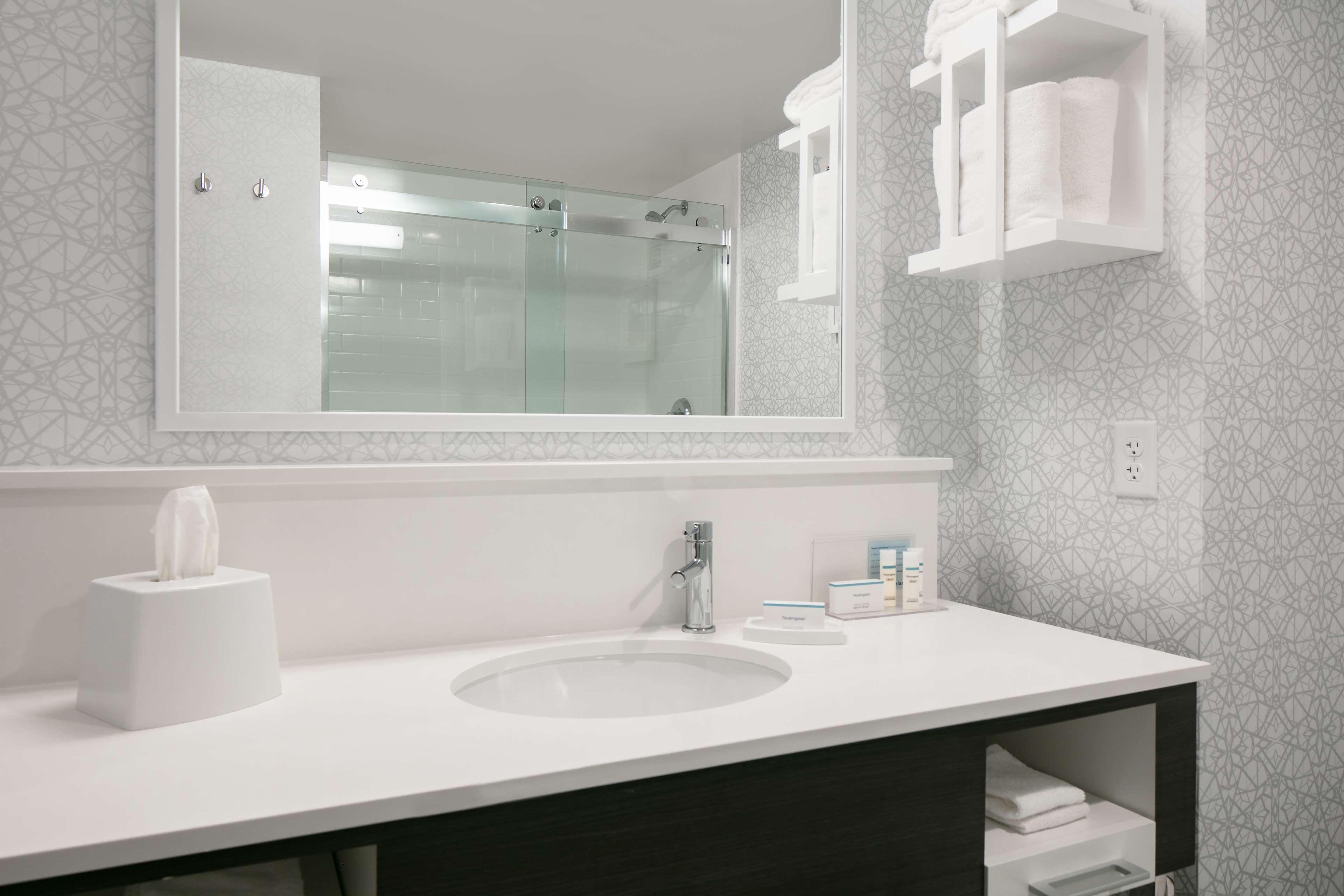 Hampton Inn Dubuque Zewnętrze zdjęcie