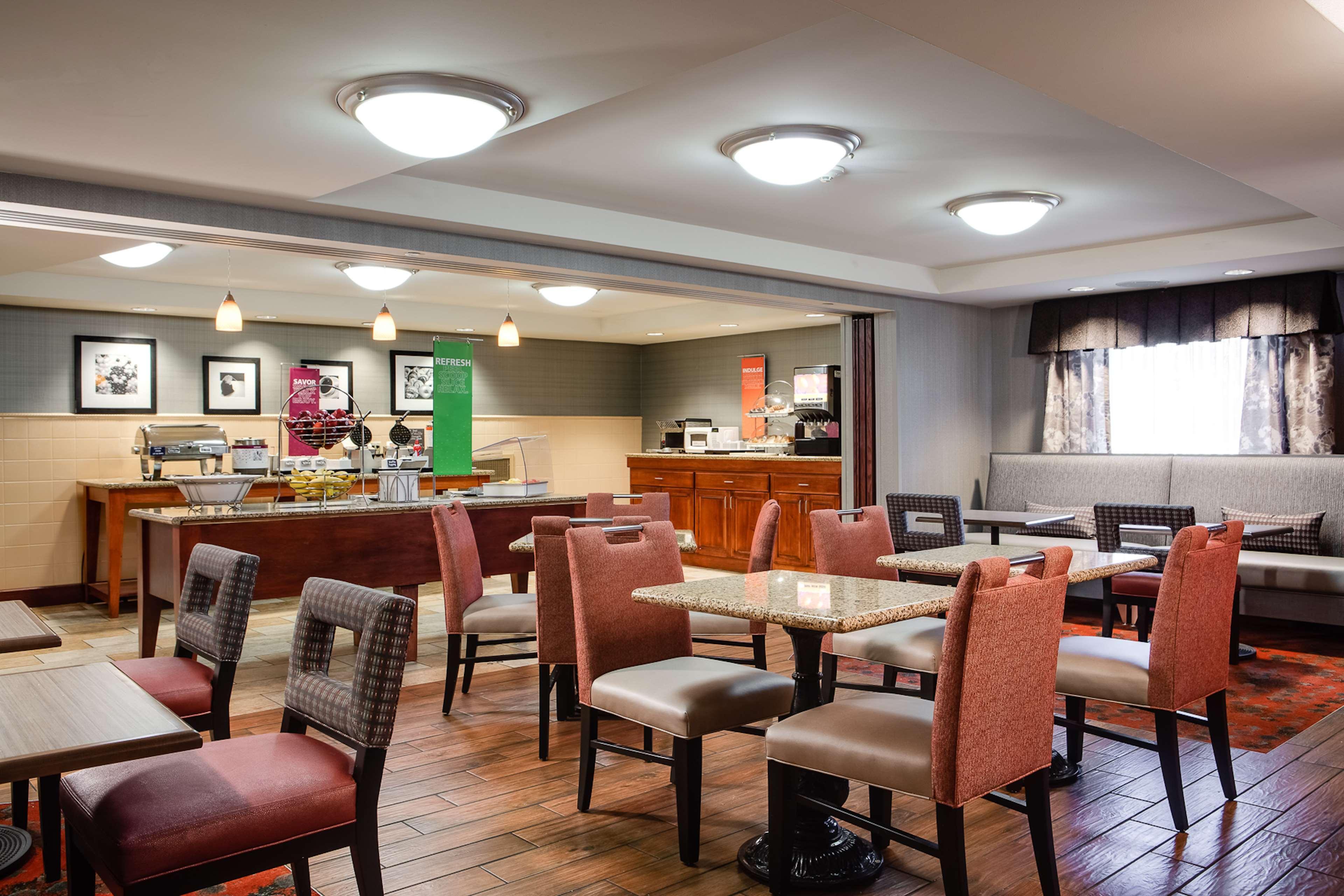 Hampton Inn Dubuque Zewnętrze zdjęcie