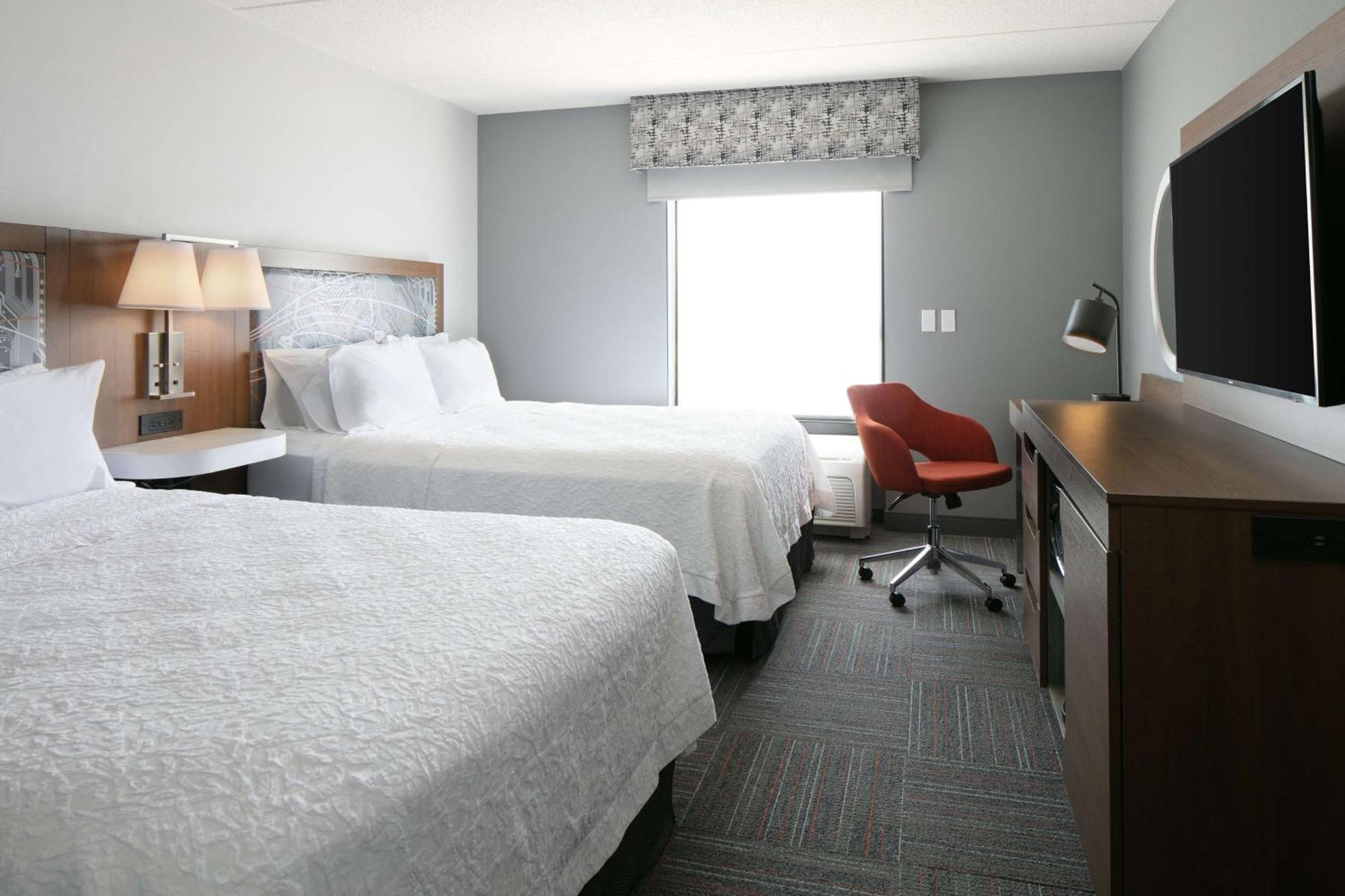 Hampton Inn Dubuque Zewnętrze zdjęcie