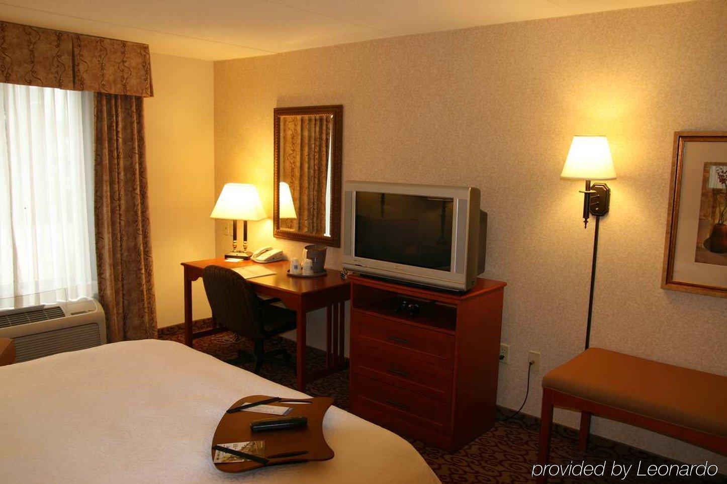 Hampton Inn Dubuque Pokój zdjęcie