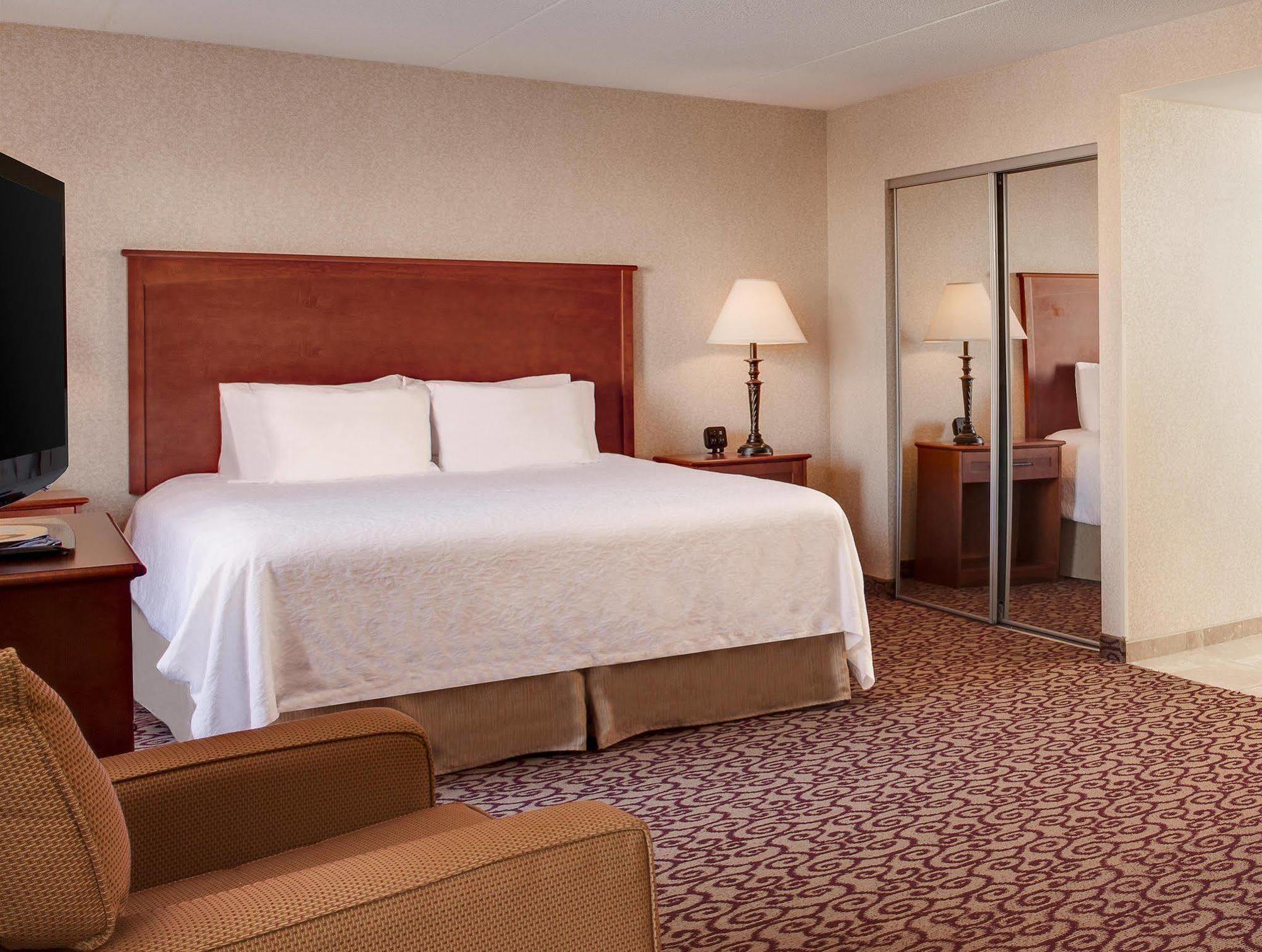 Hampton Inn Dubuque Zewnętrze zdjęcie